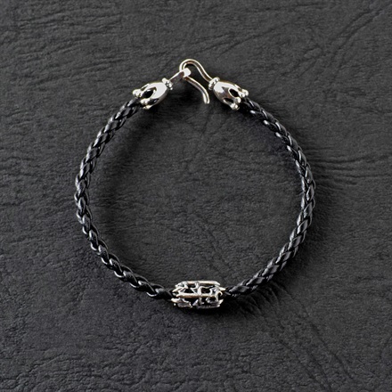 PJ Dagger Leather Bracelet  / Black